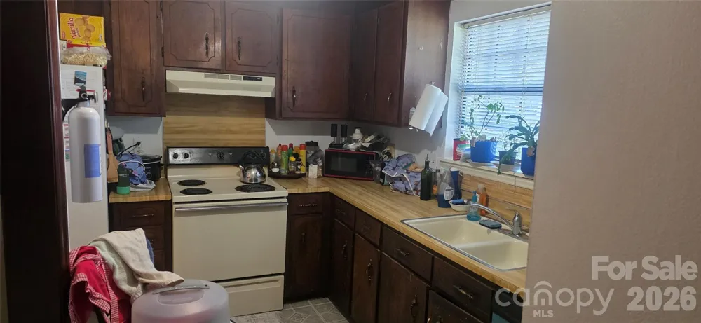 10100 Cromarty Lane Mint Hill, NC 28227