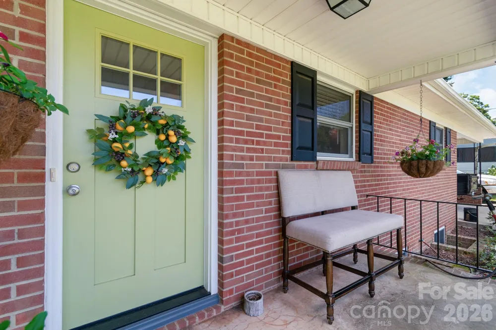 1501 Old Hickory Grove Road Mount Holly, NC 28120