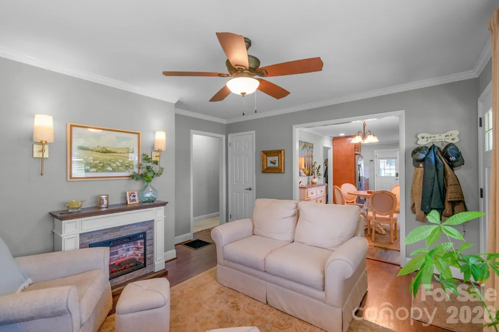 1501 Old Hickory Grove Road Mount Holly, NC 28120