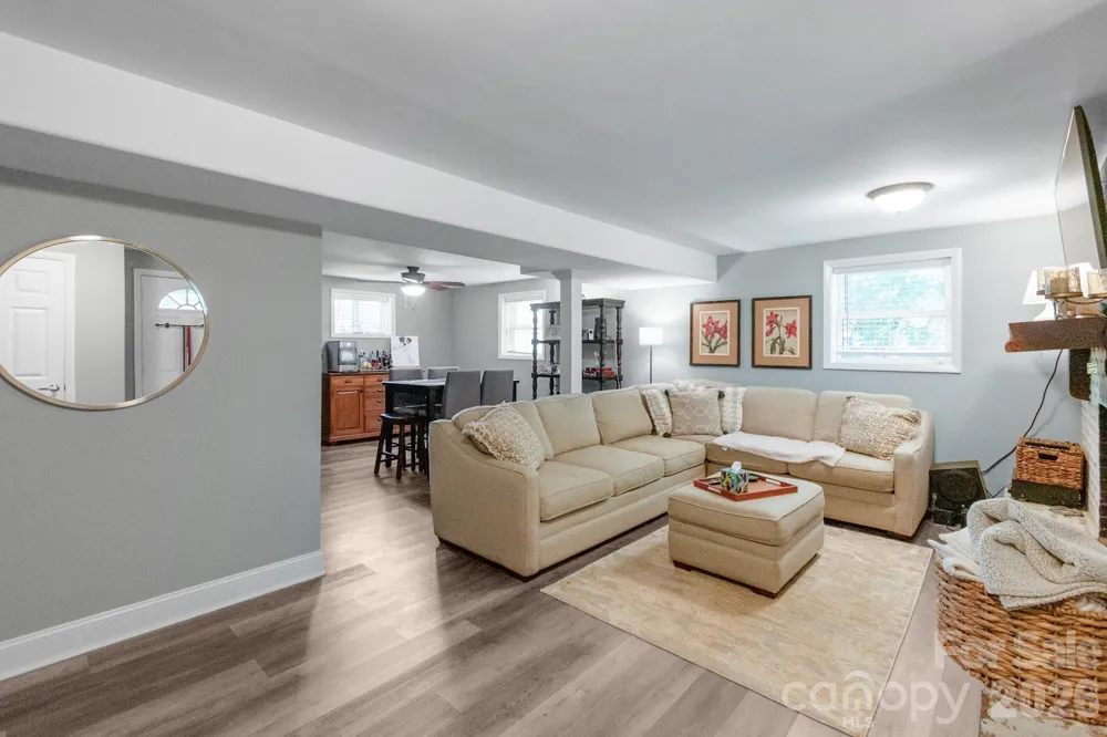 1501 Old Hickory Grove Road Mount Holly, NC 28120