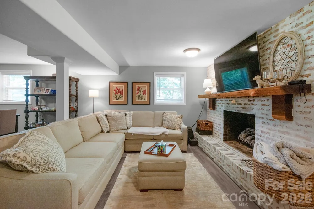 1501 Old Hickory Grove Road Mount Holly, NC 28120