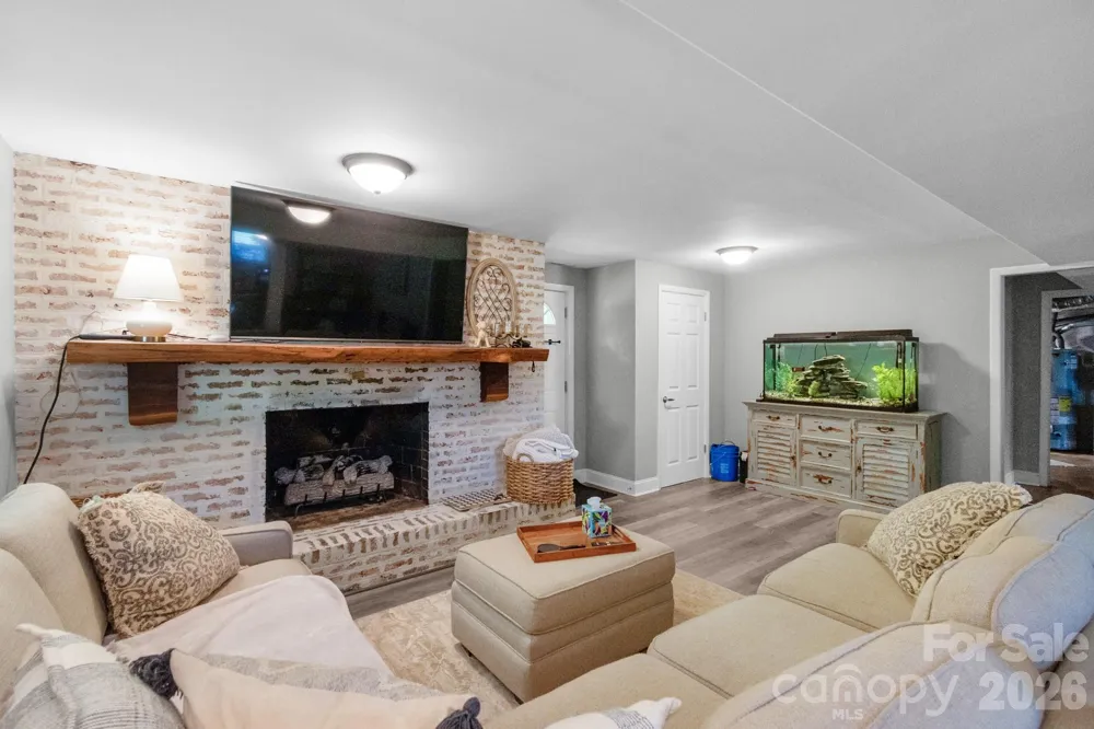 1501 Old Hickory Grove Road Mount Holly, NC 28120
