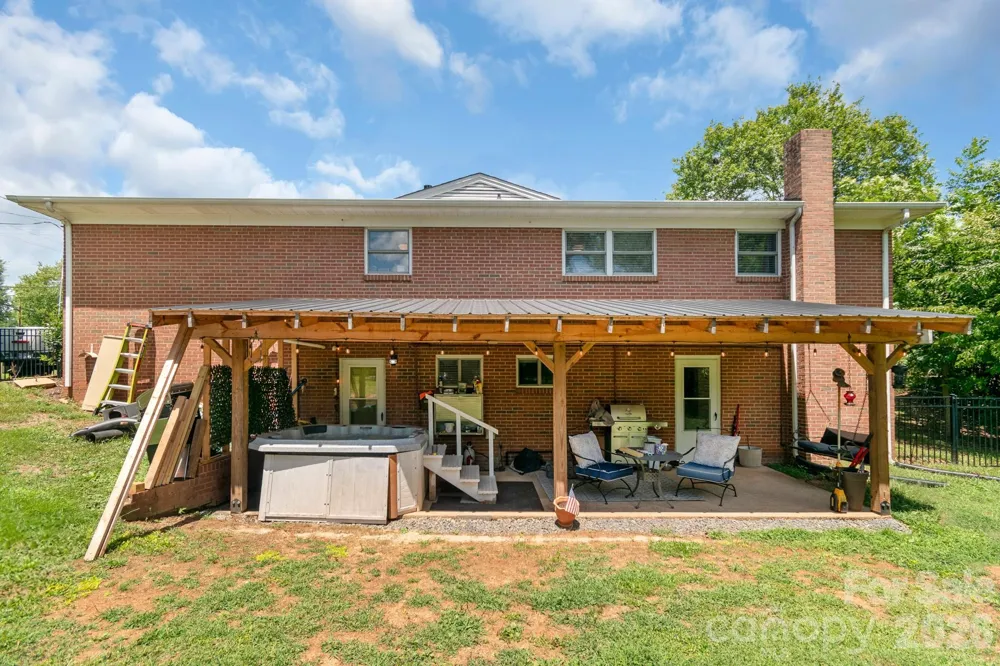 1501 Old Hickory Grove Road Mount Holly, NC 28120