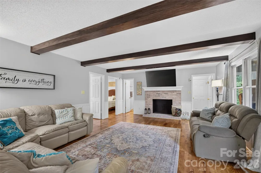 140 Raintree Road Advance, NC 27006