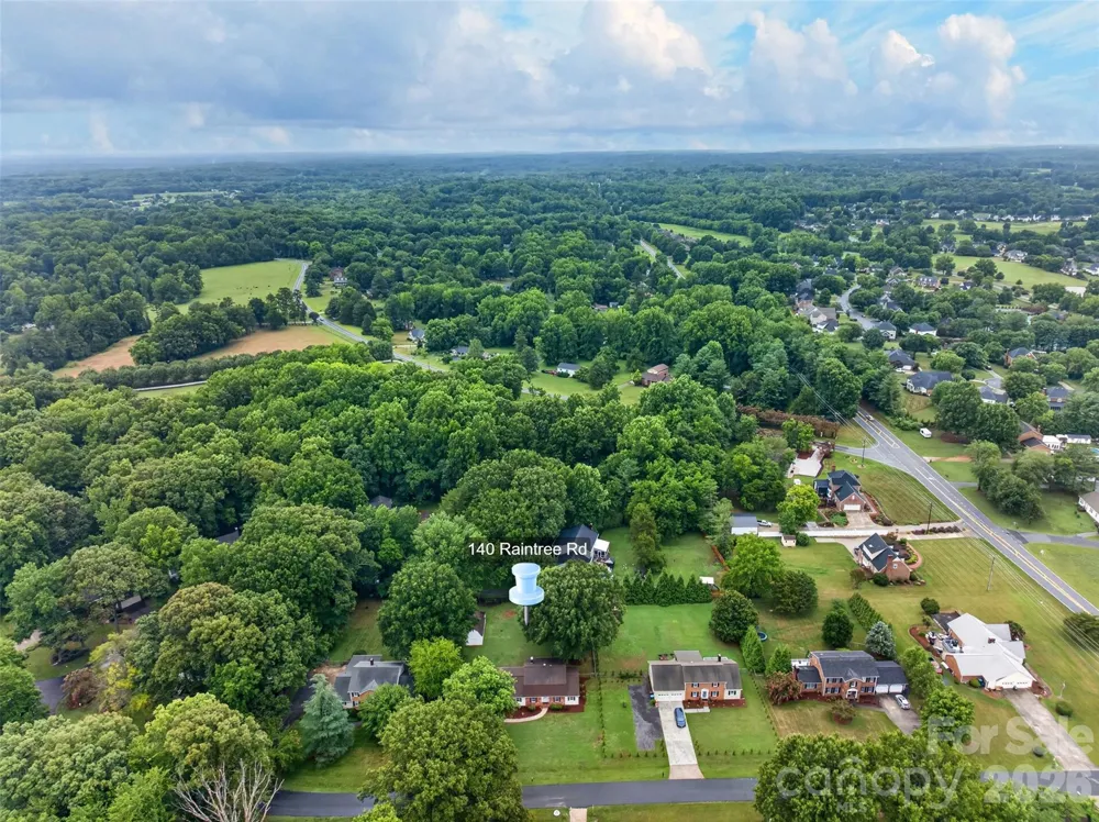 140 Raintree Road Advance, NC 27006