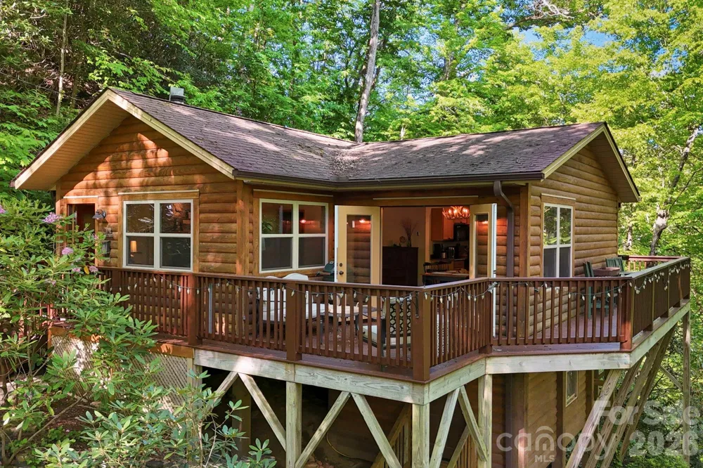 500 Winter Star Road Burnsville, NC 28714