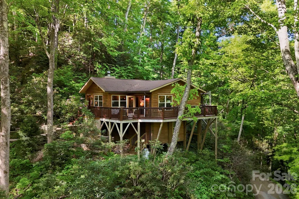 500 Winter Star Road Burnsville, NC 28714