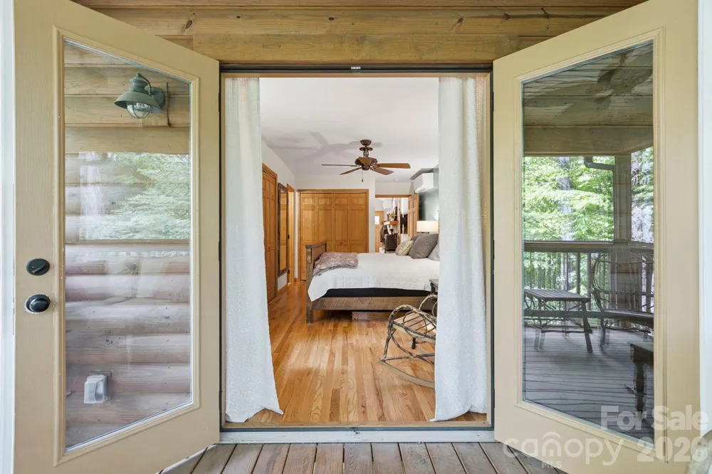 500 Winter Star Road Burnsville, NC 28714