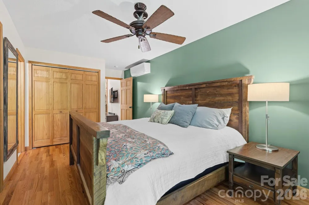 500 Winter Star Road Burnsville, NC 28714