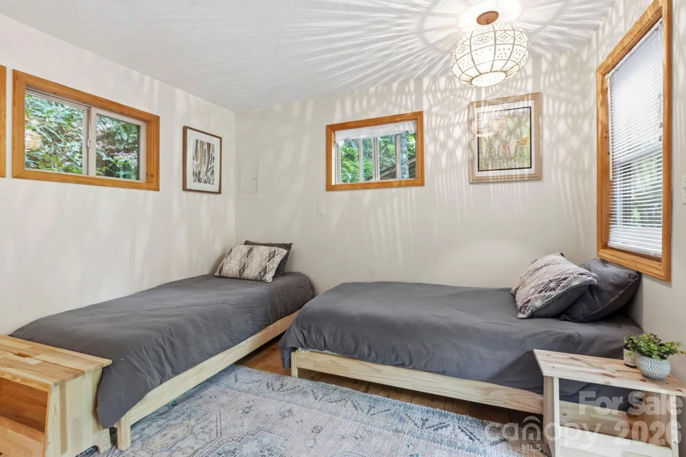 500 Winter Star Road Burnsville, NC 28714