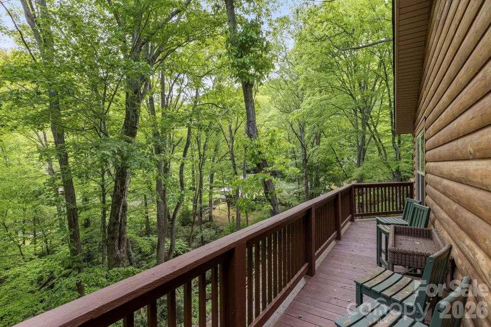 500 Winter Star Road Burnsville, NC 28714
