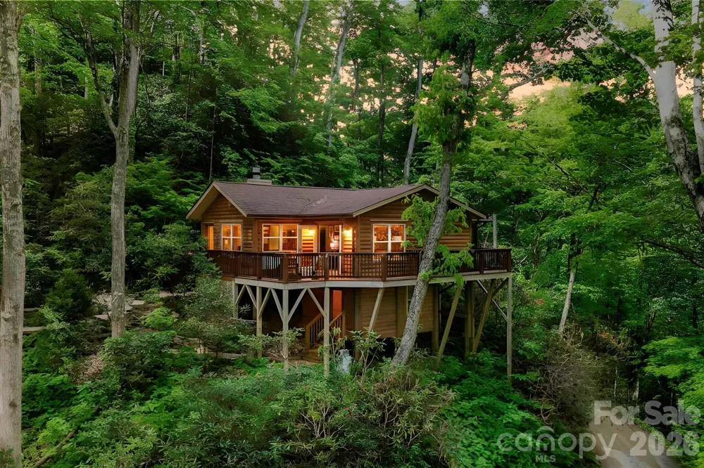 500 Winter Star Road Burnsville, NC 28714