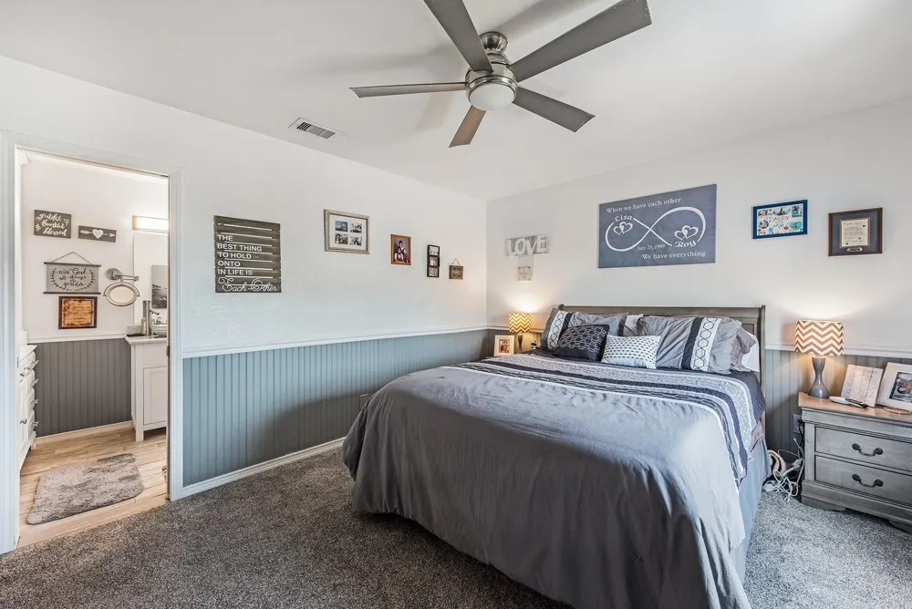 336 Admiral Circle Tiki Island, TX 77554