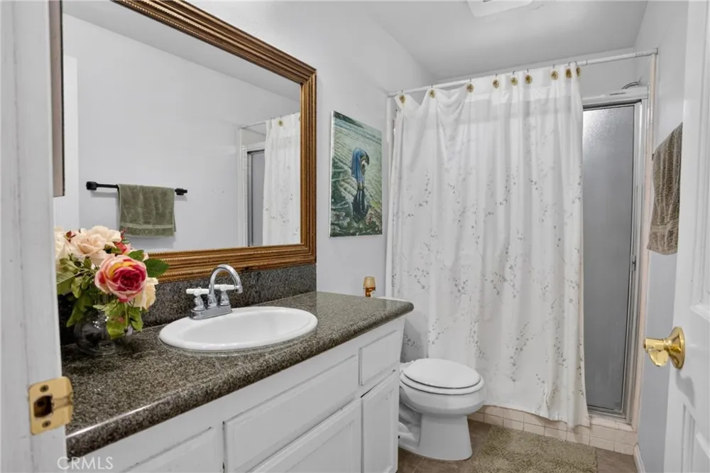 3848 E AVENUE T4 Palmdale, CA 93550