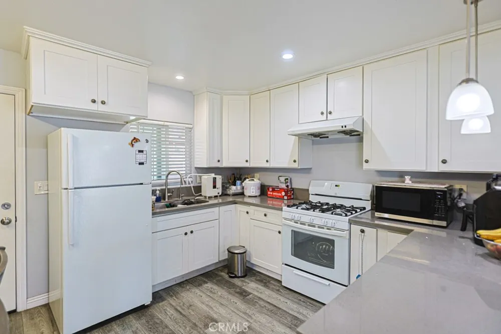 14671 Hunter Ln Midway City, CA 92655