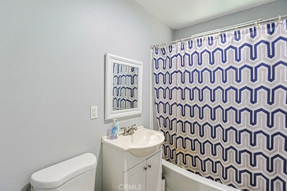 14671 Hunter Ln Midway City, CA 92655