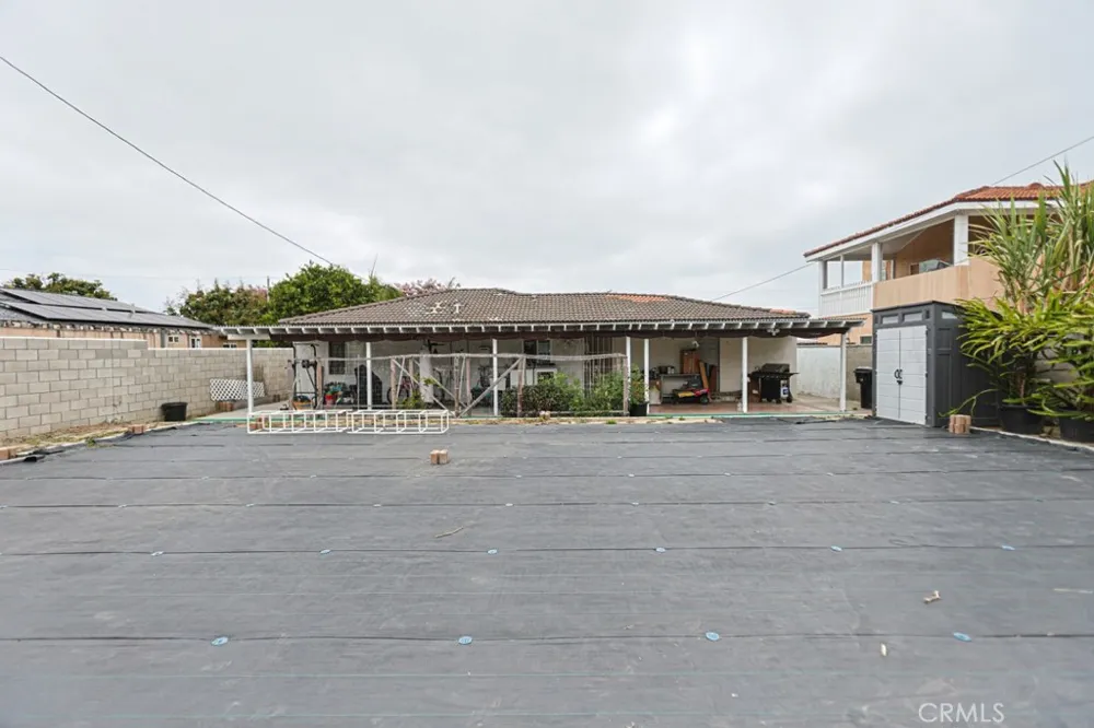 14671 Hunter Ln Midway City, CA 92655