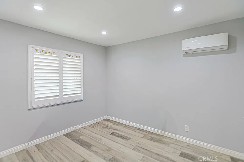 14671 Hunter Ln Midway City, CA 92655