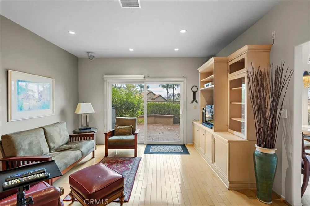 304 Calle Moreno San Dimas, CA 91773