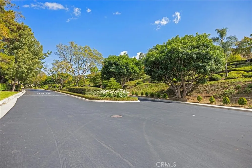 304 Calle Moreno San Dimas, CA 91773