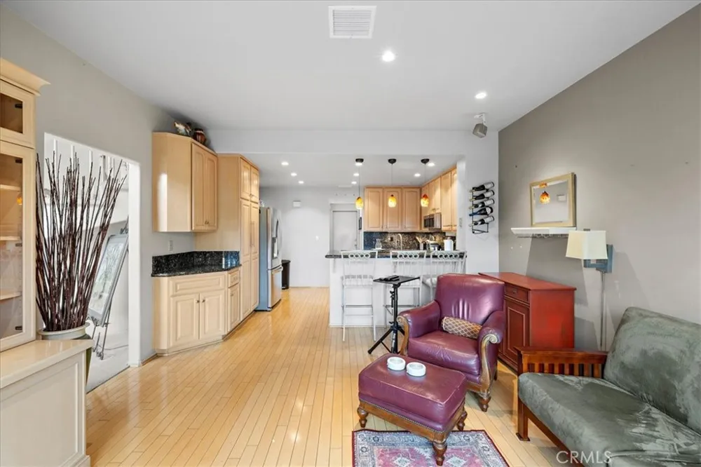 304 Calle Moreno San Dimas, CA 91773