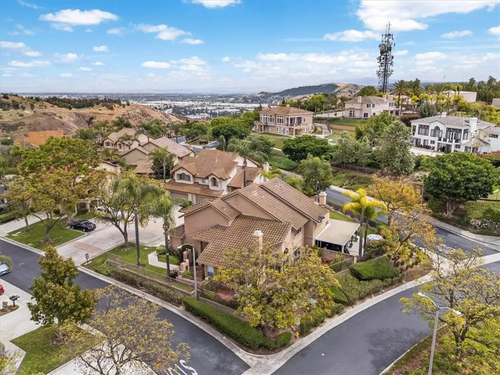 304 Calle Moreno San Dimas, CA 91773