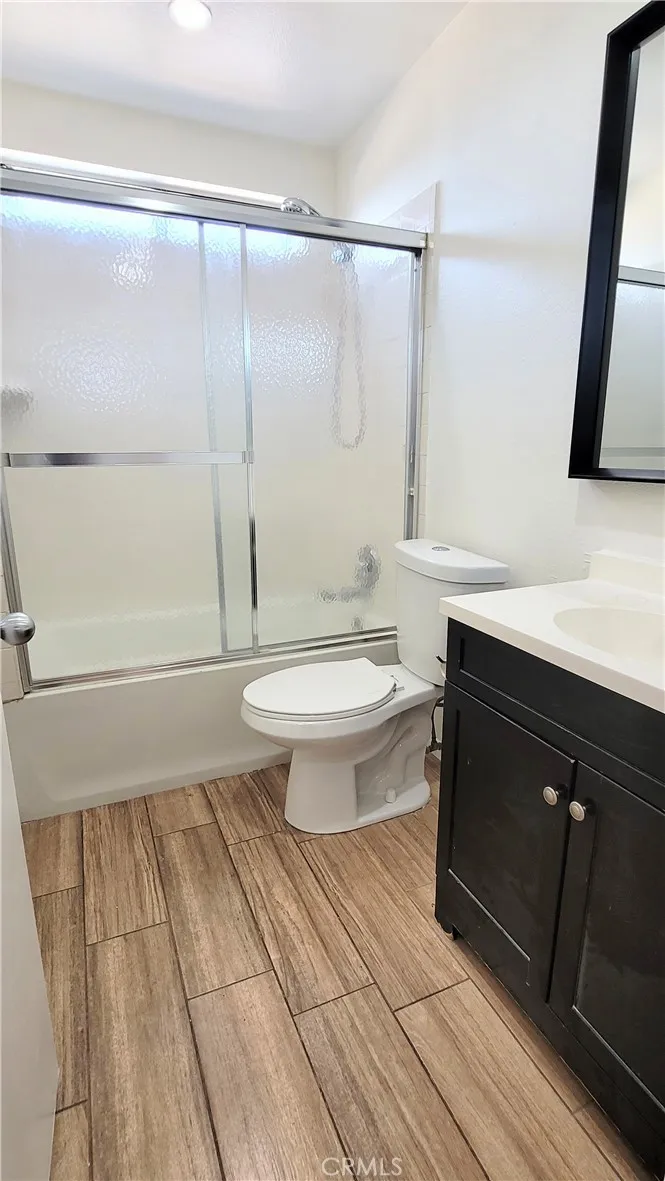 15351 Orange Avenue #26 Paramount, CA 90723