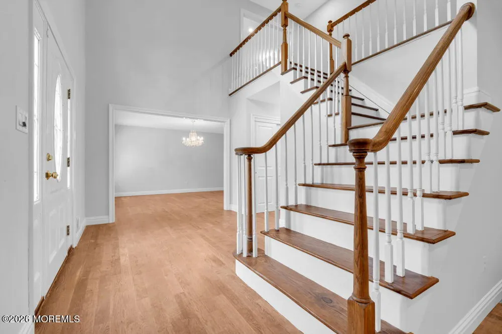 6 Oak Tree Lane Ocean, NJ 07712