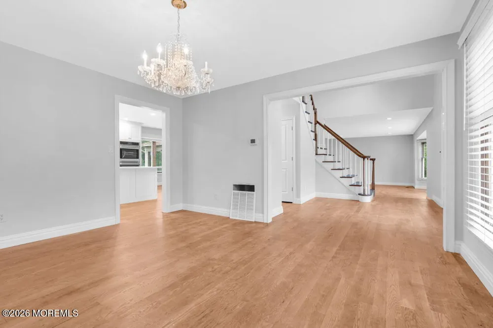 6 Oak Tree Lane Ocean, NJ 07712