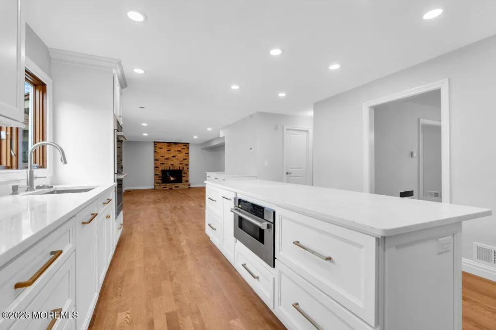 6 Oak Tree Lane Ocean, NJ 07712