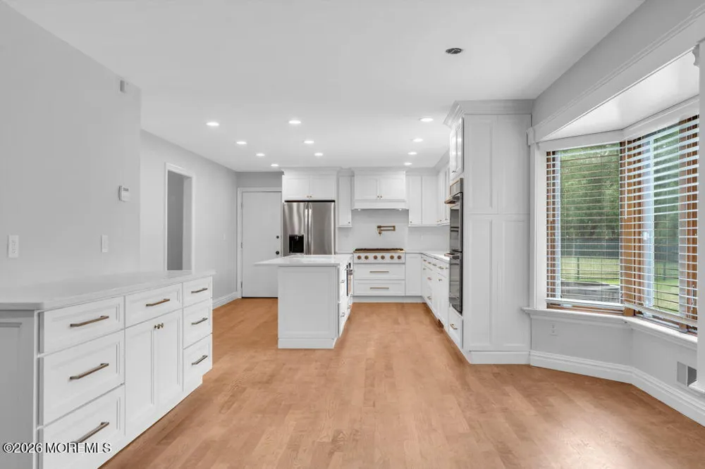 6 Oak Tree Lane Ocean, NJ 07712