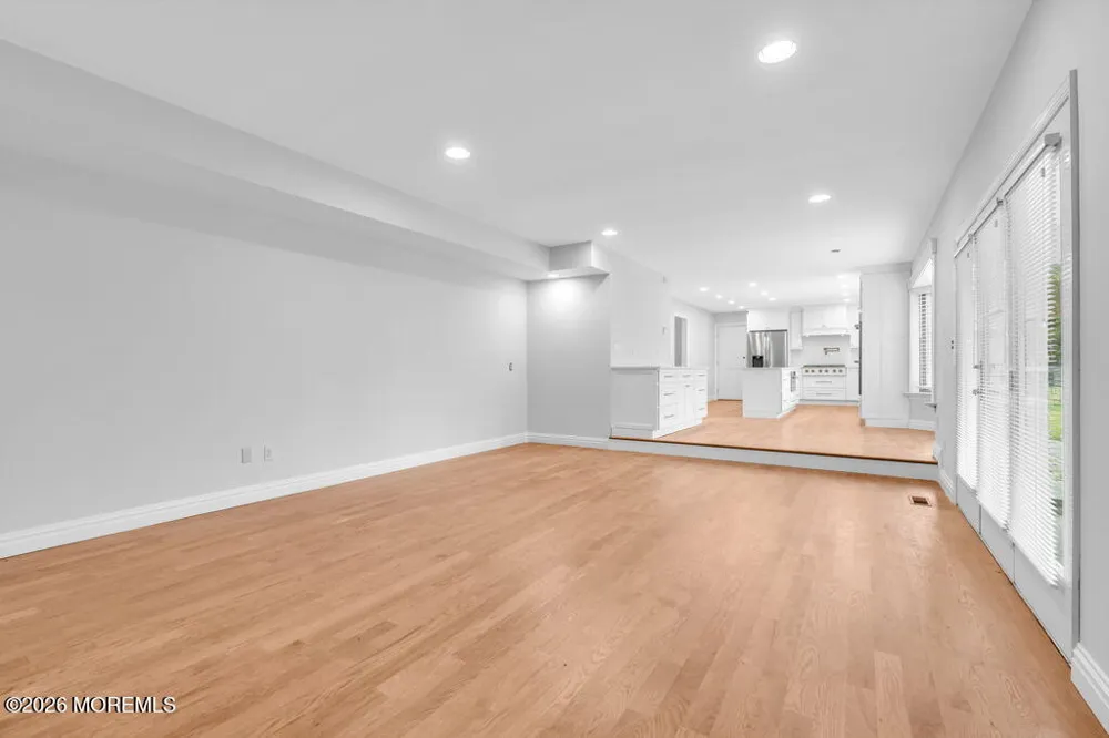 6 Oak Tree Lane Ocean, NJ 07712