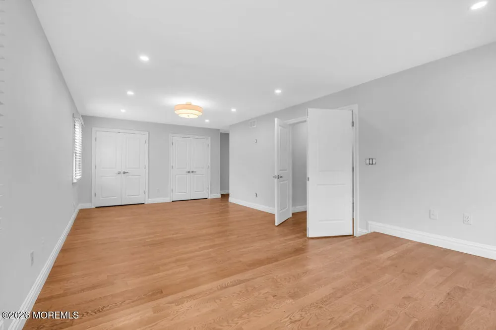 6 Oak Tree Lane Ocean, NJ 07712