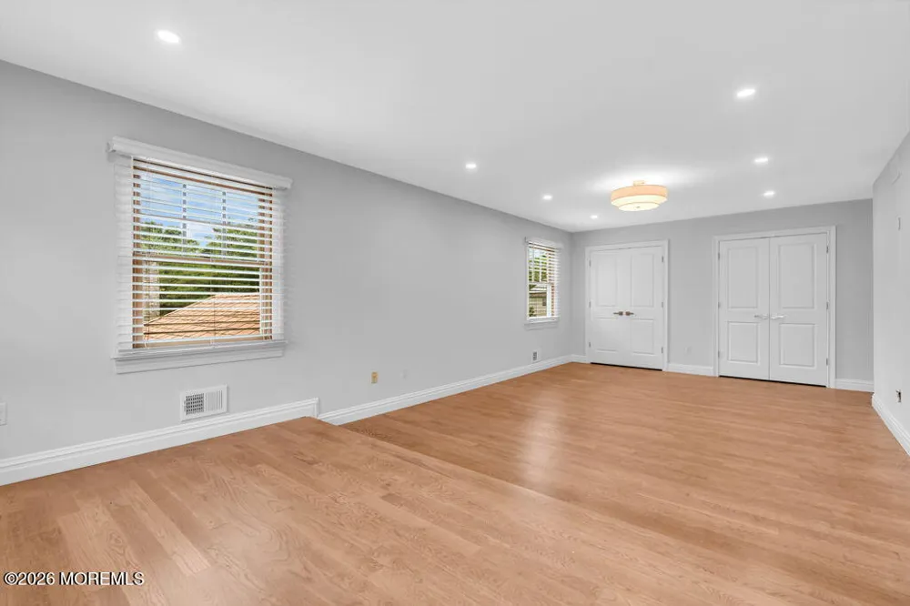 6 Oak Tree Lane Ocean, NJ 07712