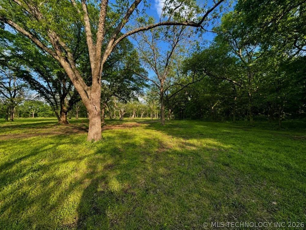 1327 Mcclain Rd Road Ardmore, OK 73401