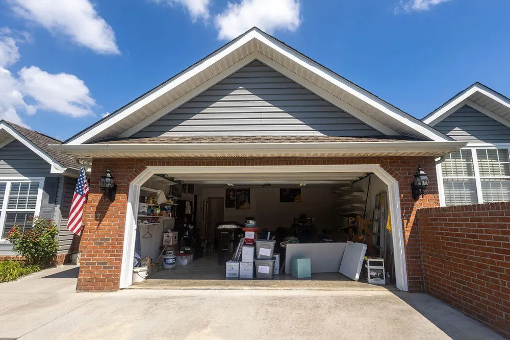 8719 Carriage House Way Knoxville, TN 37923