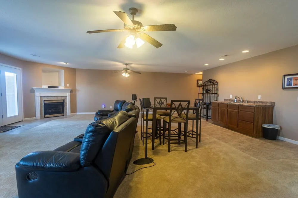 8719 Carriage House Way Knoxville, TN 37923