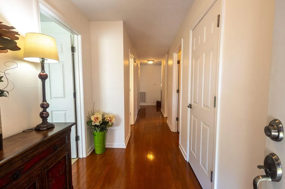 8719 Carriage House Way Knoxville, TN 37923