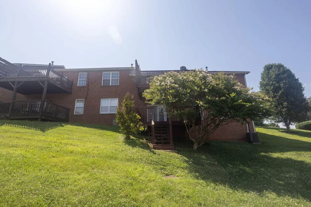 8719 Carriage House Way Knoxville, TN 37923