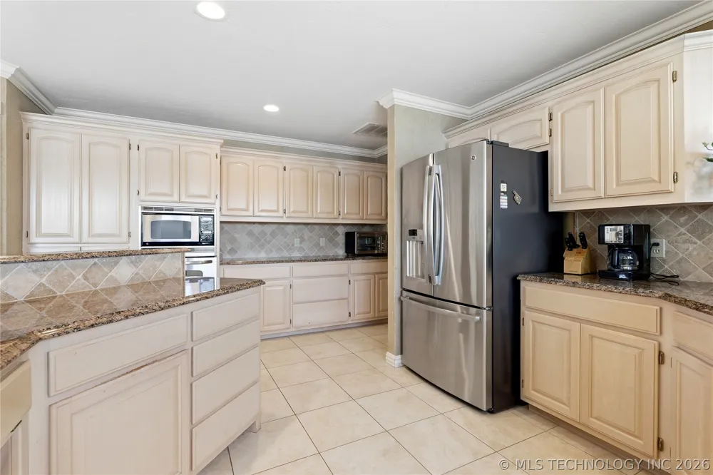 33379 S 4507 ROAD Afton, OK 74331
