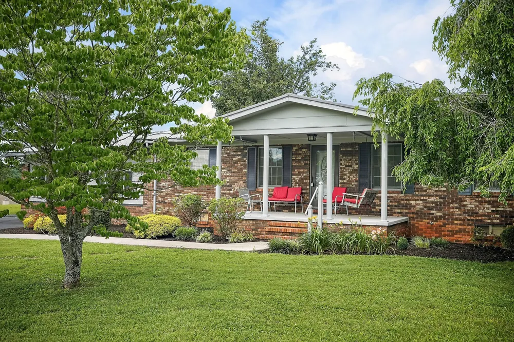 960 Country Club Rd Sparta, TN 38583
