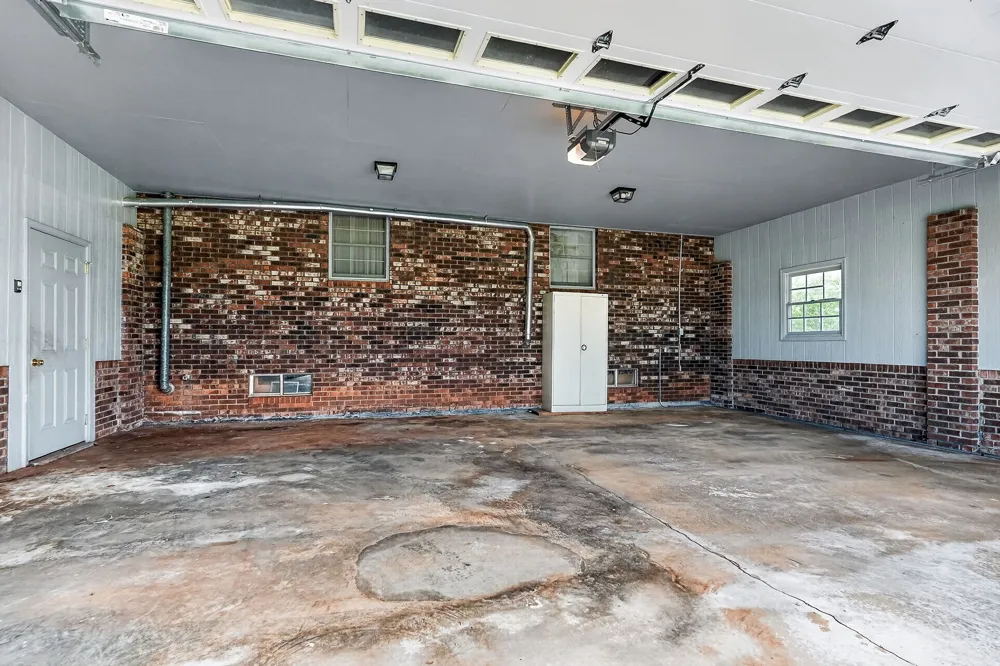 960 Country Club Rd Sparta, TN 38583