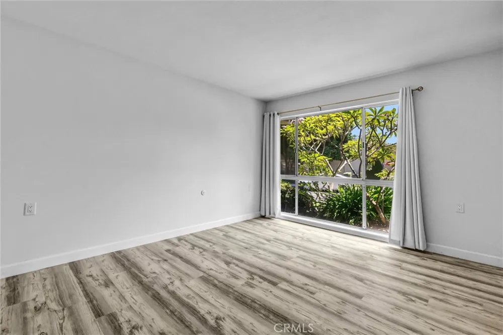 2312 Via Puerta #B Laguna Woods, CA 92637