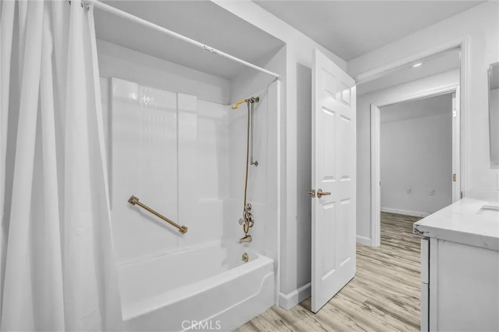 2312 Via Puerta #B Laguna Woods, CA 92637