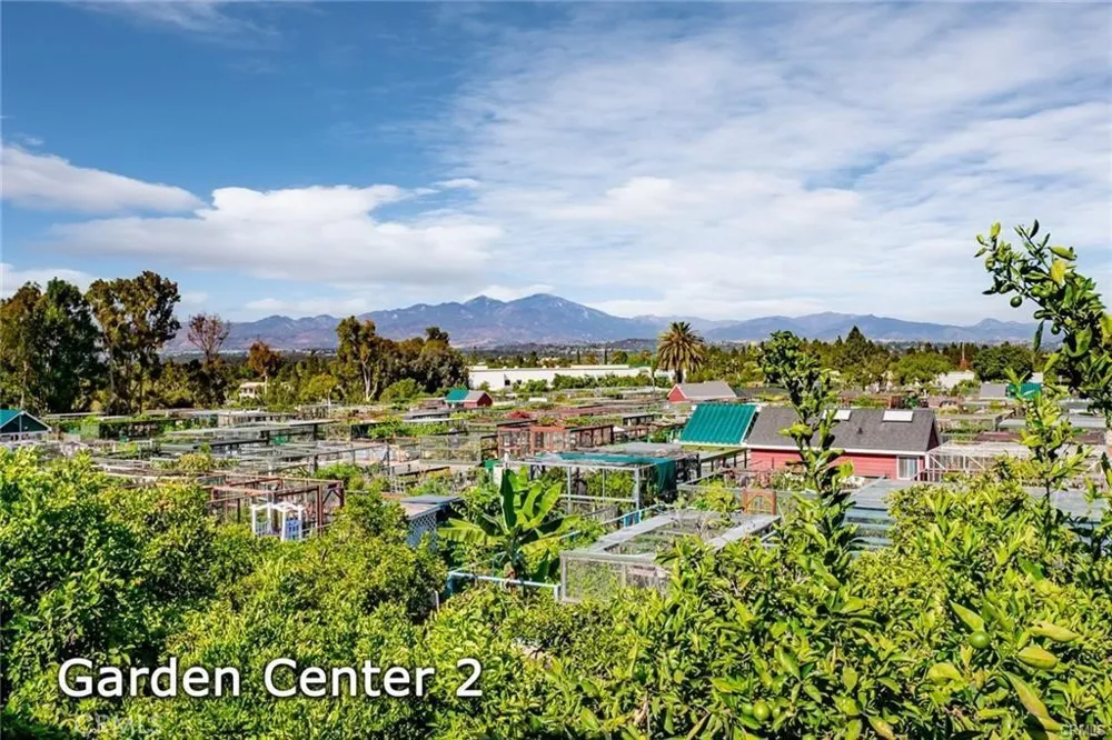 2312 Via Puerta #B Laguna Woods, CA 92637