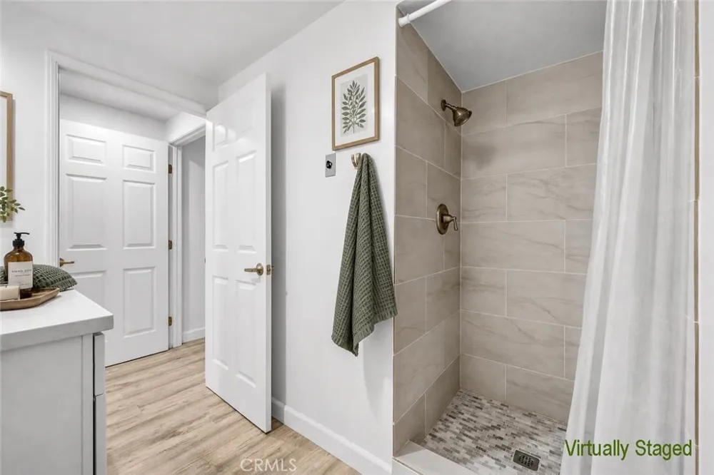 2312 Via Puerta #B Laguna Woods, CA 92637