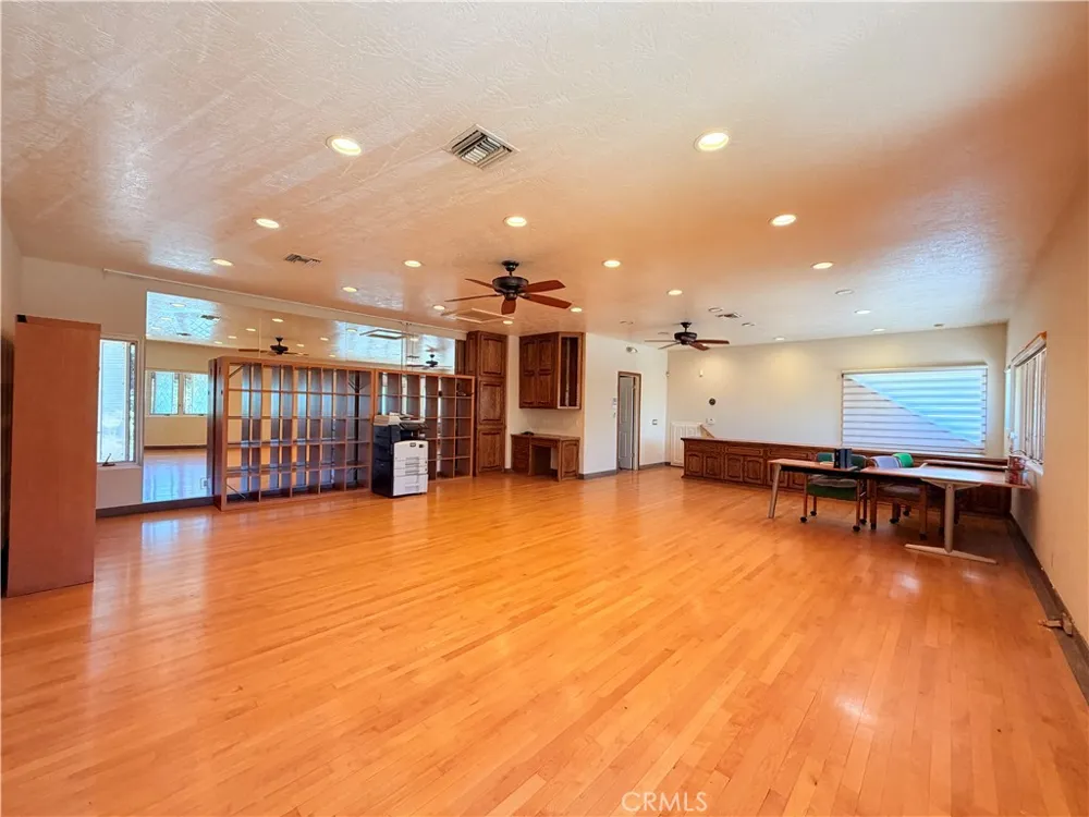 5190 Via Del Valle La Verne, CA 91750