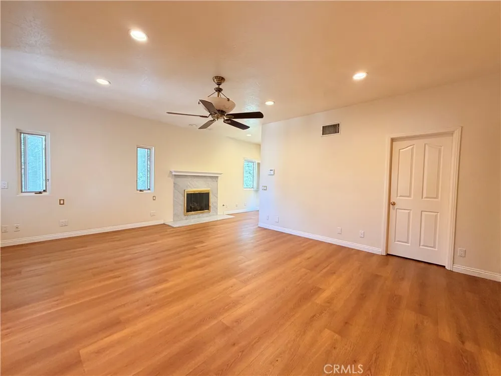 5190 Via Del Valle La Verne, CA 91750
