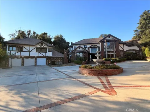 5190 Via Del Valle