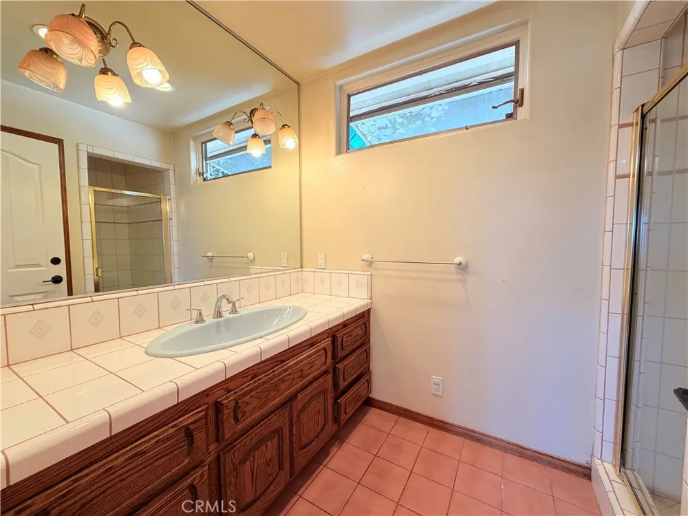 5190 Via Del Valle La Verne, CA 91750